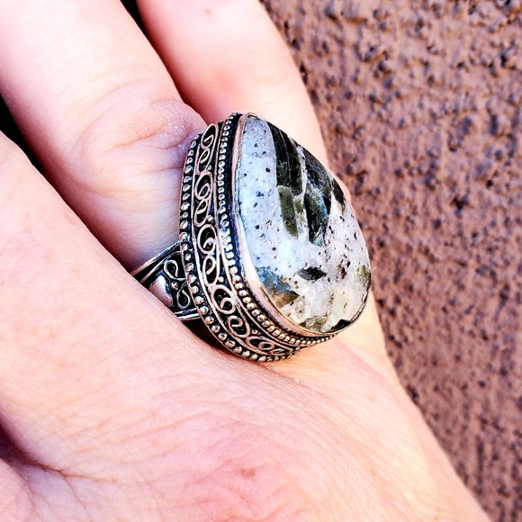 New Green Tourmaline In Quartz 925 Silver Ring. - Picture 13 of 16